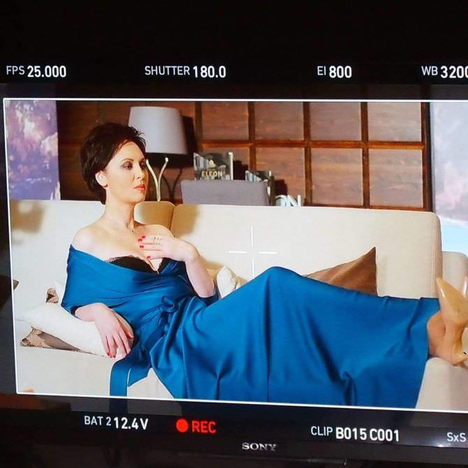 Елена Ксенофонтова фото в синем платье